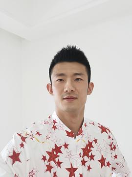 谌龙