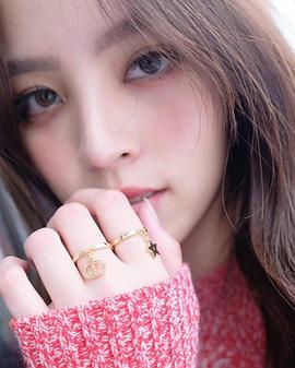 娜塔妮查·纳瓦塔纳瓦尼