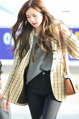 Lalisa Manobal