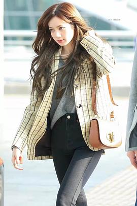Lalisa Manobal