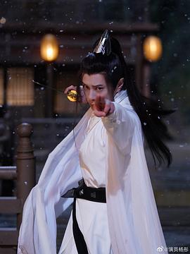 杨彤