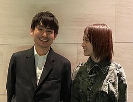 内山拓也