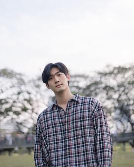 朱尼尔·卡杰布泓迪缇特·珈迪