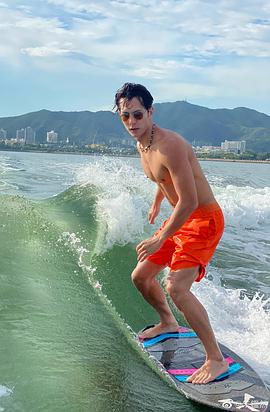 朱鉴然