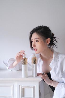 张天爱