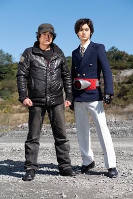 藤冈真威人