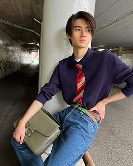 藤冈真威人