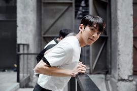 李基泽