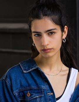 Hannah Khalique-Brown