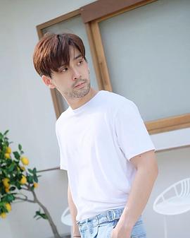 披陂普尔·蓬帕特·岸哈披帕彭
