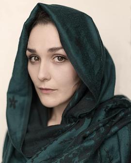 Nadia Lamin