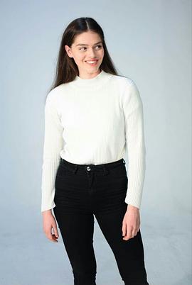 Leona Sklenickova