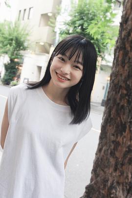 月岛琉衣