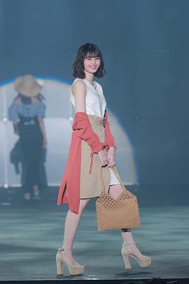 松冈花佳