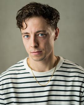 Lucas Button