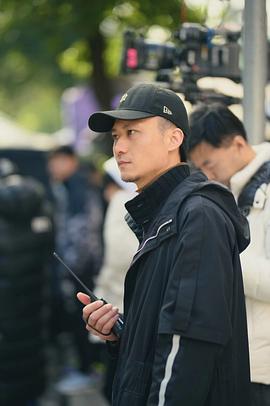 黄俊