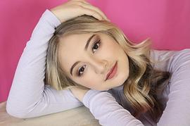 Lacey Caroline