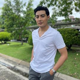 塔克仕·查纳萨克·苏塔芬图