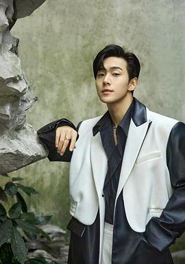 李卓扬
