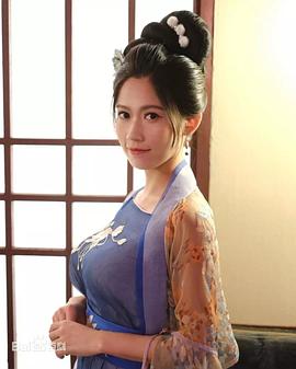 黄婧灵