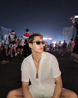 拉维彭·颂沃纳翁