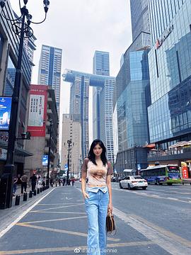 吴艳妮