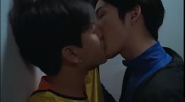 普渃·纳坡纶彭·索克颂布缇