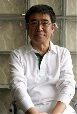 石坂浩二