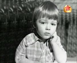 丹尼尔·斯特拉霍夫