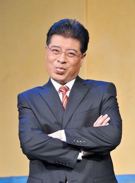 陆鸣