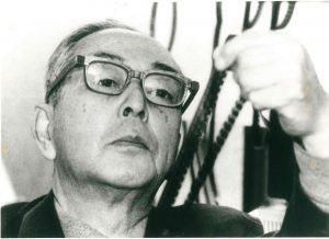 龟井文夫