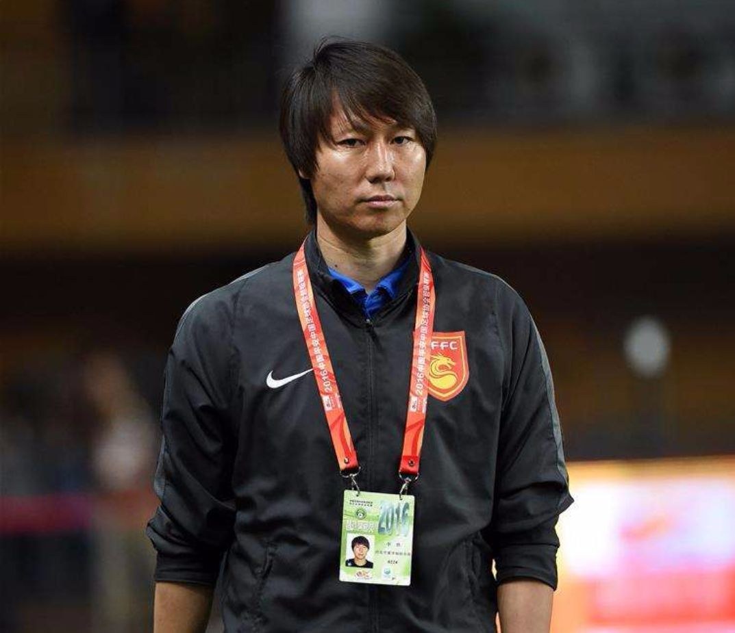李铁