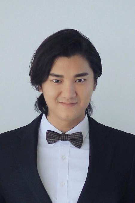 杨轶