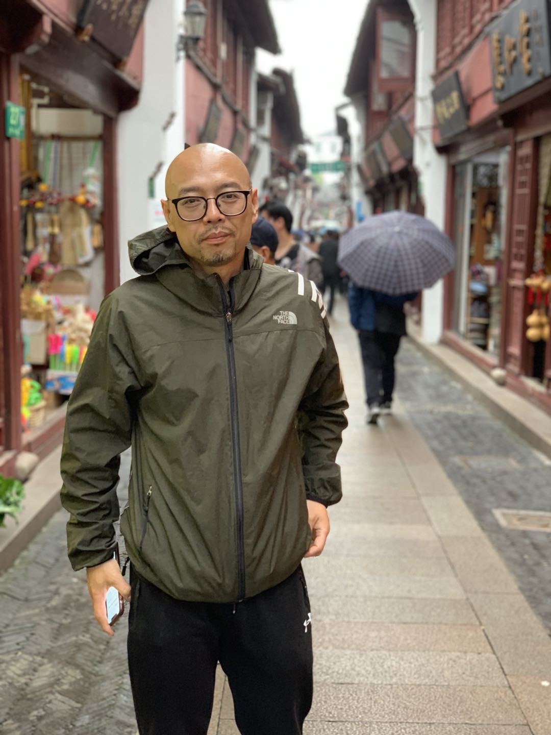 吴琦