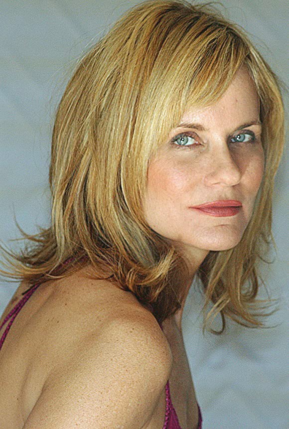 Kelly Ryan