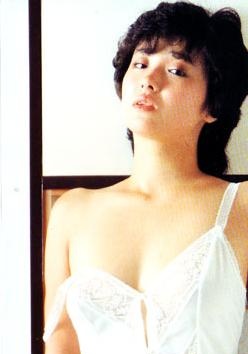 井上麻衣