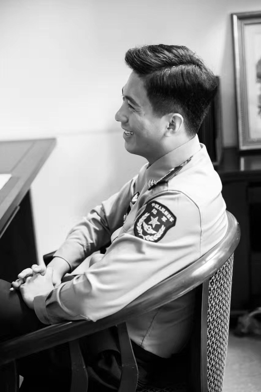 杨晋
