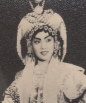 林小群