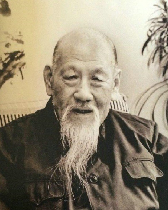 翁偶虹