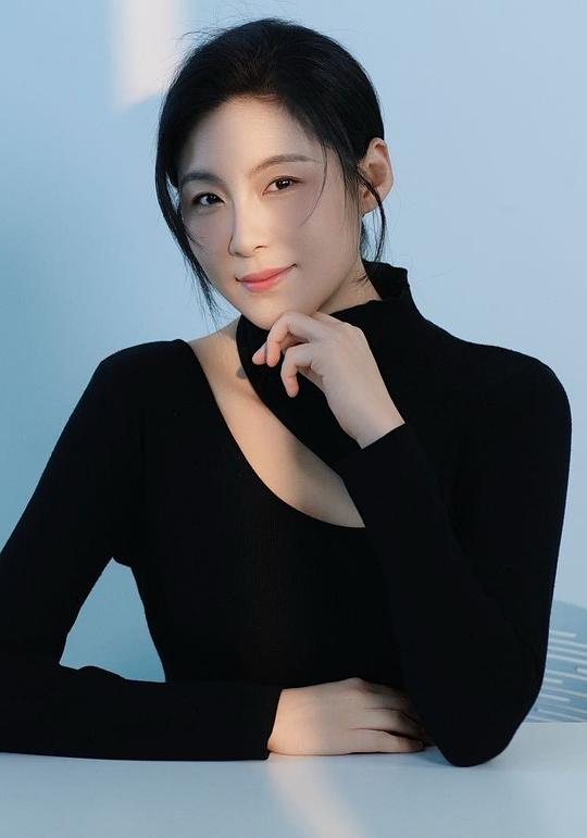 梁然秋