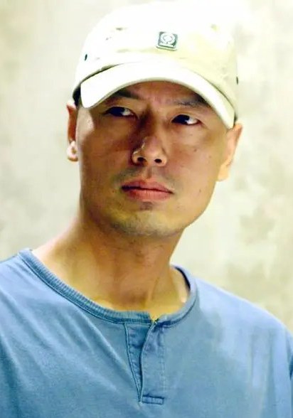 黄梵