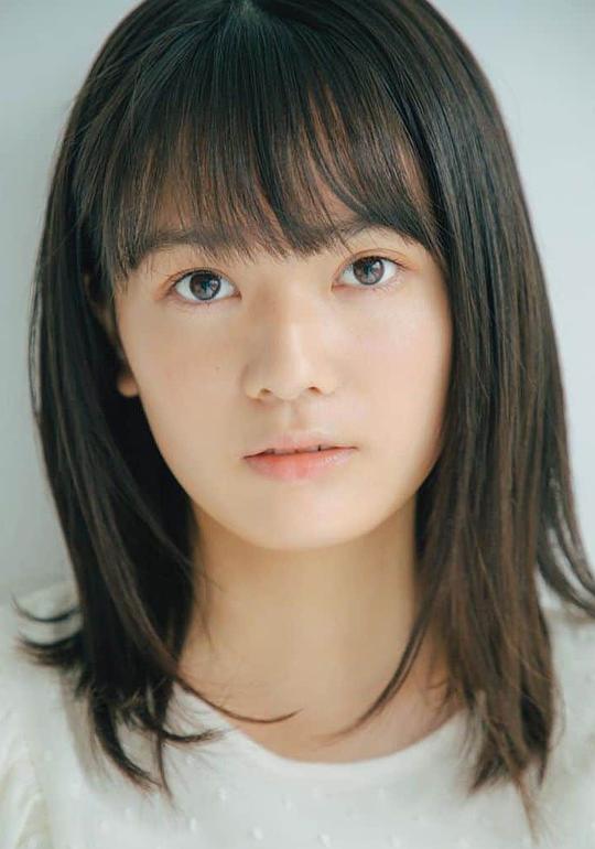 青井乃乃