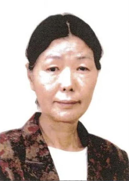 龙典子