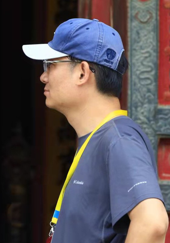 李瑱