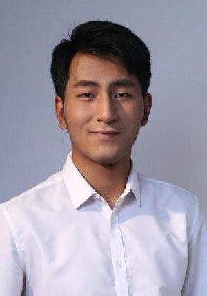 曹敖日格勒