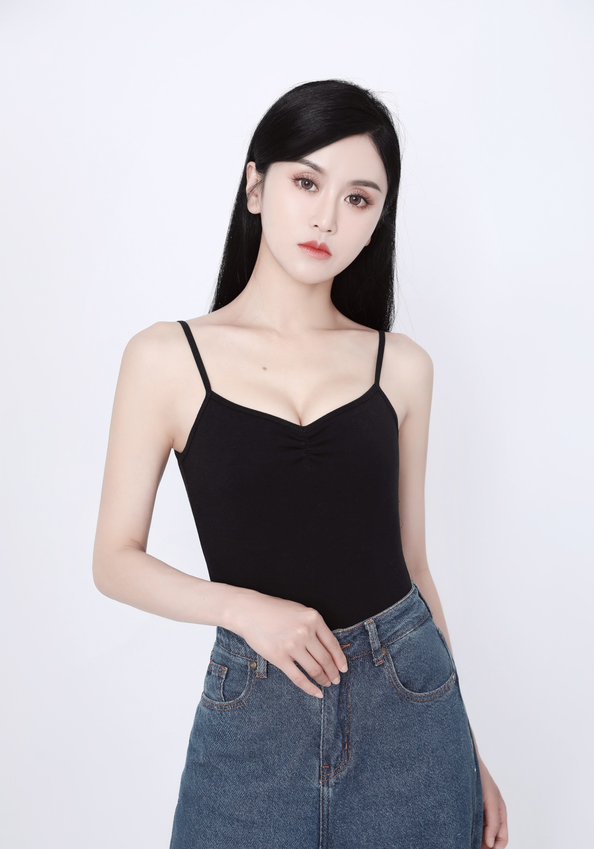 黄铄淇