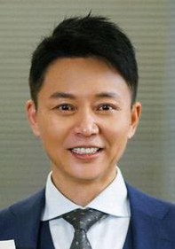 刘奕君