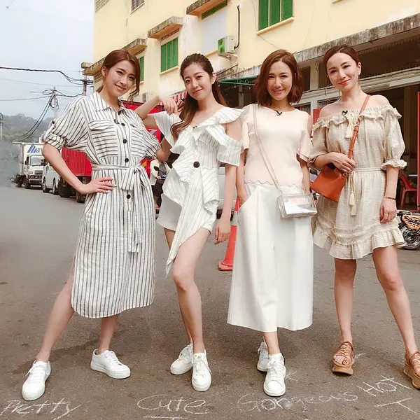 李施嬅