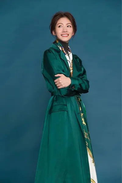 李千娜