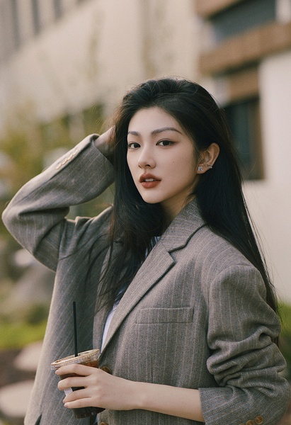 李康
